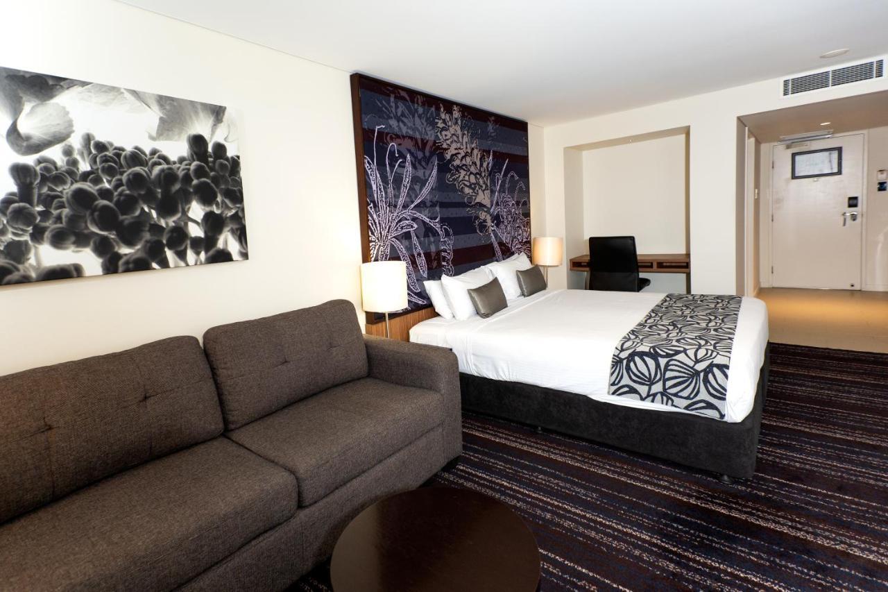 Mantra Gladstone Aparthotel Buitenkant foto