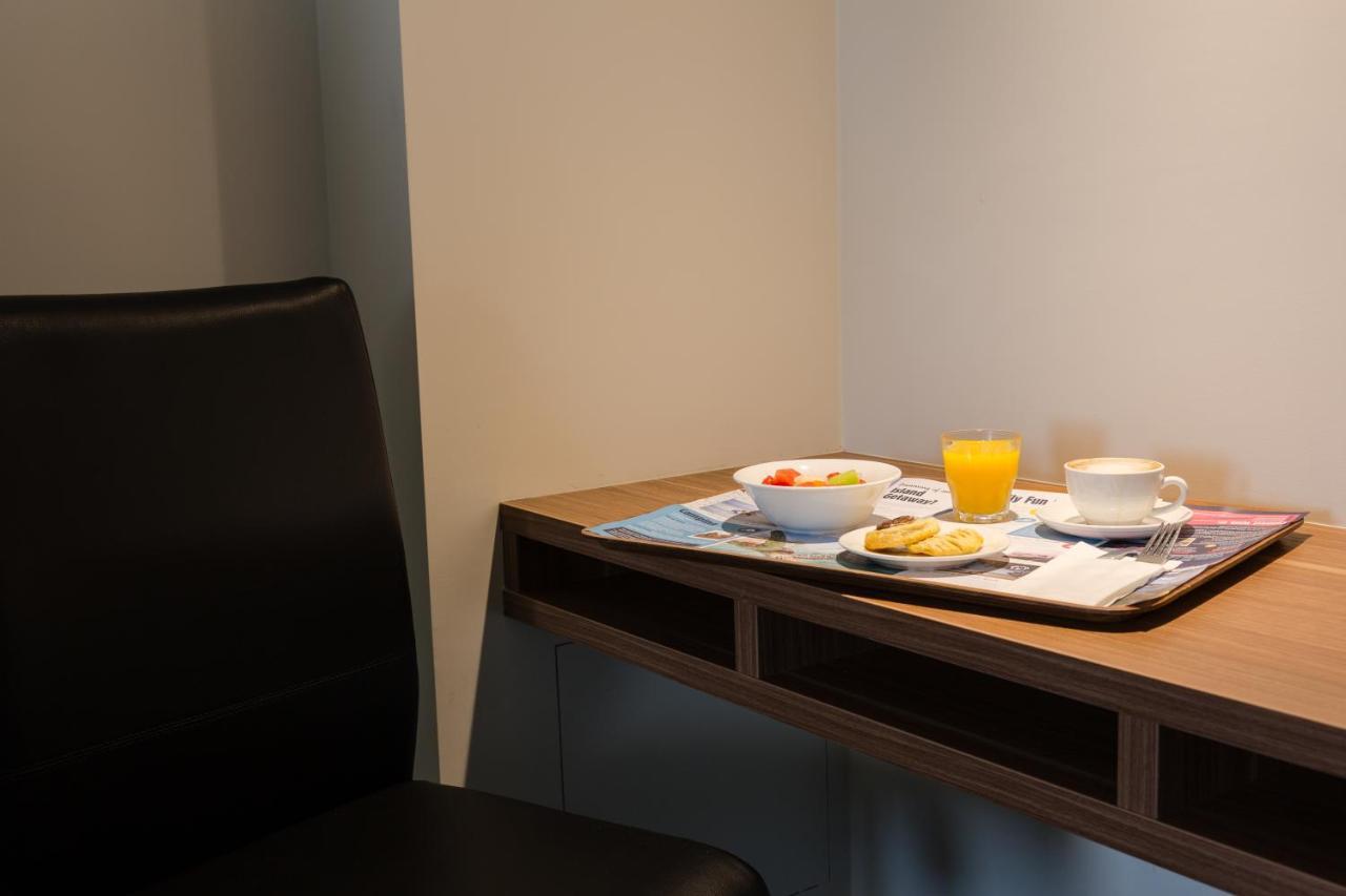 Mantra Gladstone Aparthotel Buitenkant foto
