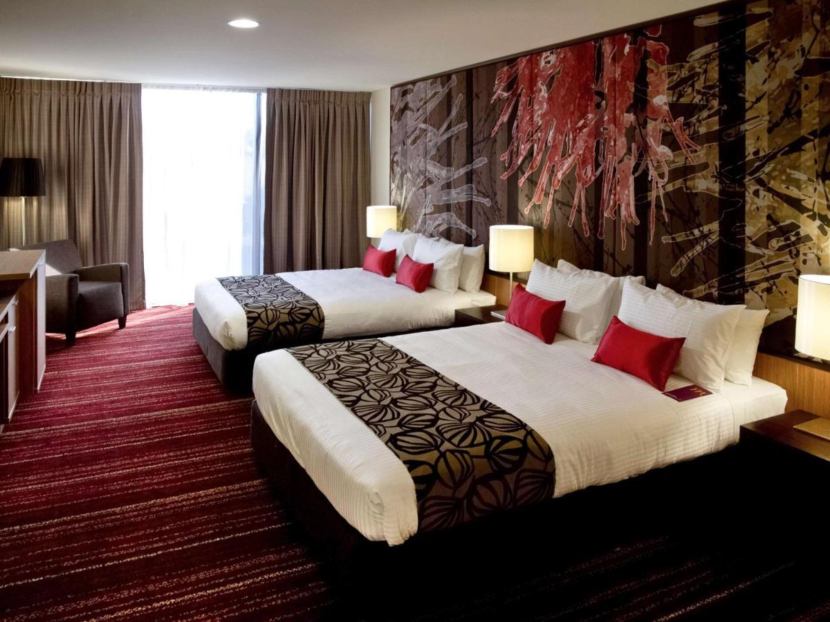 Mantra Gladstone Aparthotel Buitenkant foto